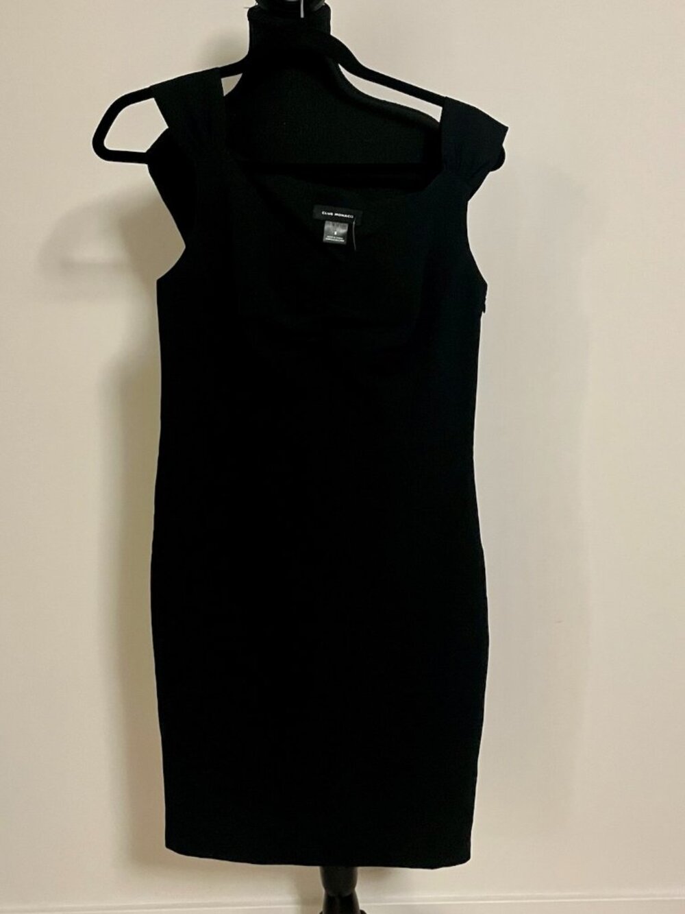 #242 Club Monaco Black Sleeveless Short Dress